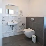 Sofia 3*