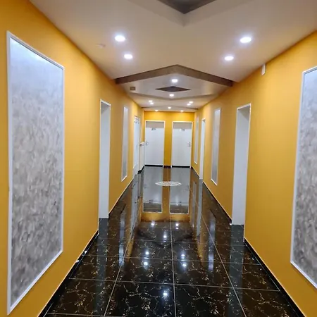 Isabel Hotel 3*