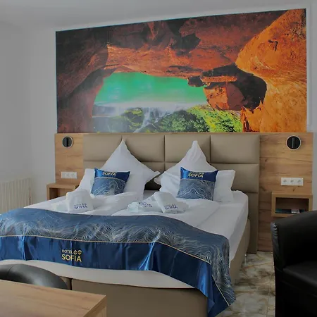 Isabel Hotel