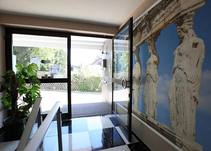 Sofia Hotel 3*