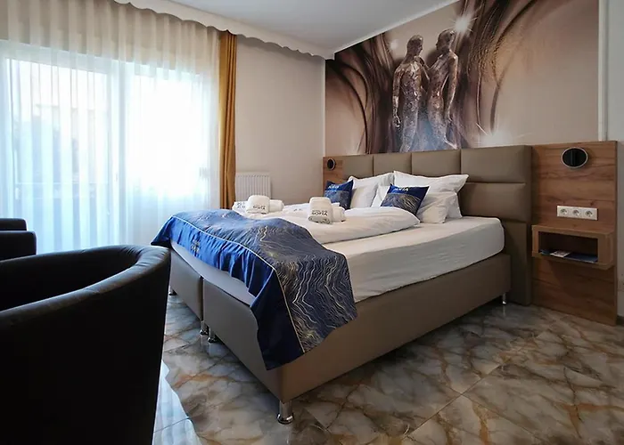Hotel Sofia 3*